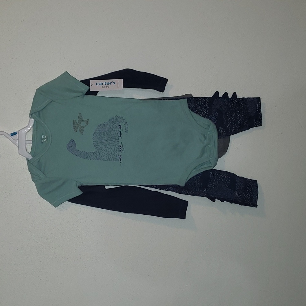 Carter's NWT Long Sleeve and Short Sleeve Onseies Pants Set Dinosaur